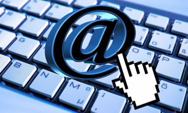 Big Data Breaches Found at Major Email Services - Expert