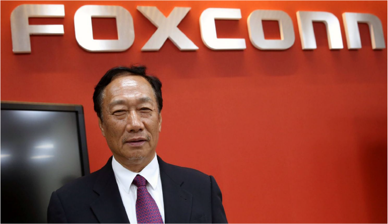 Foxconn says Apple, Dell join its bid for Toshiba chip business