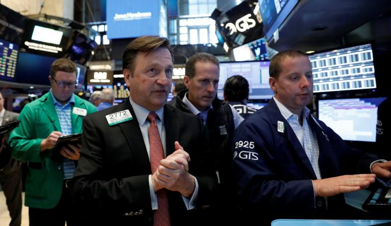 Wall Street Opens Higher as Tech Stocks Recover